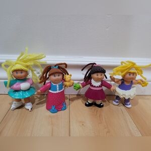 4 McDonald's 1992 Cabbage Patch kids